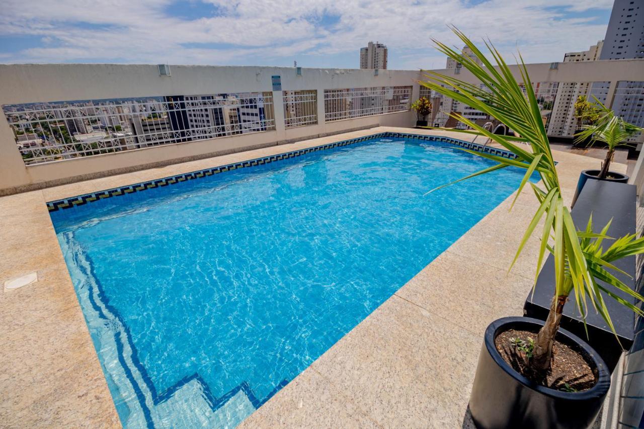 Like Ue Hotel Goiânia Eksteriør billede