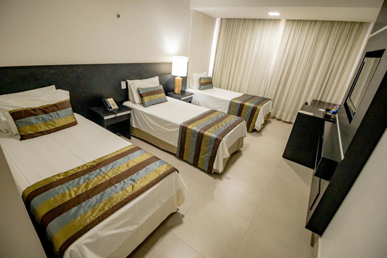 Like Ue Hotel Goiânia Eksteriør billede