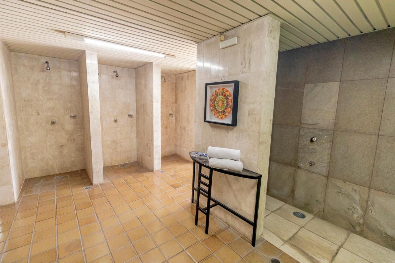 Like Ue Hotel Goiânia Eksteriør billede