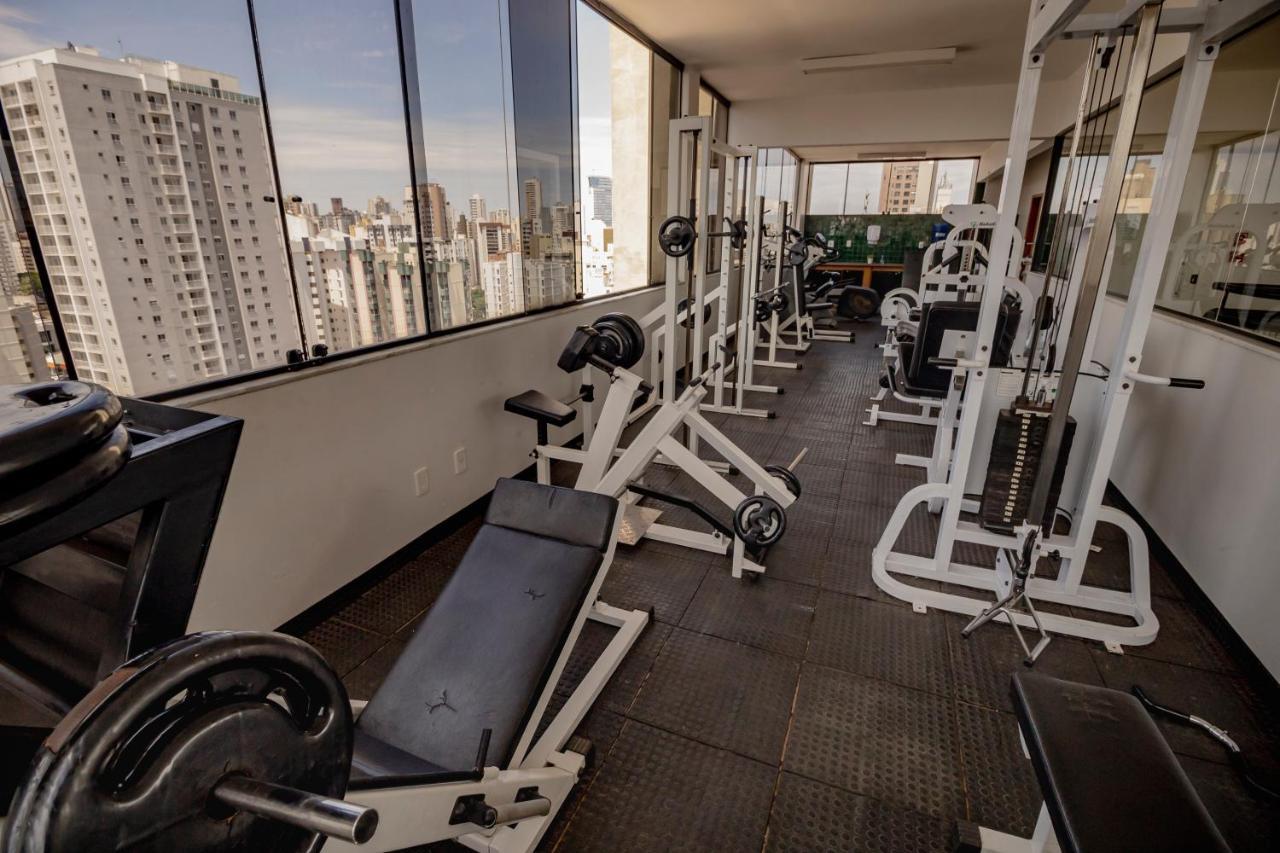 Like Ue Hotel Goiânia Eksteriør billede