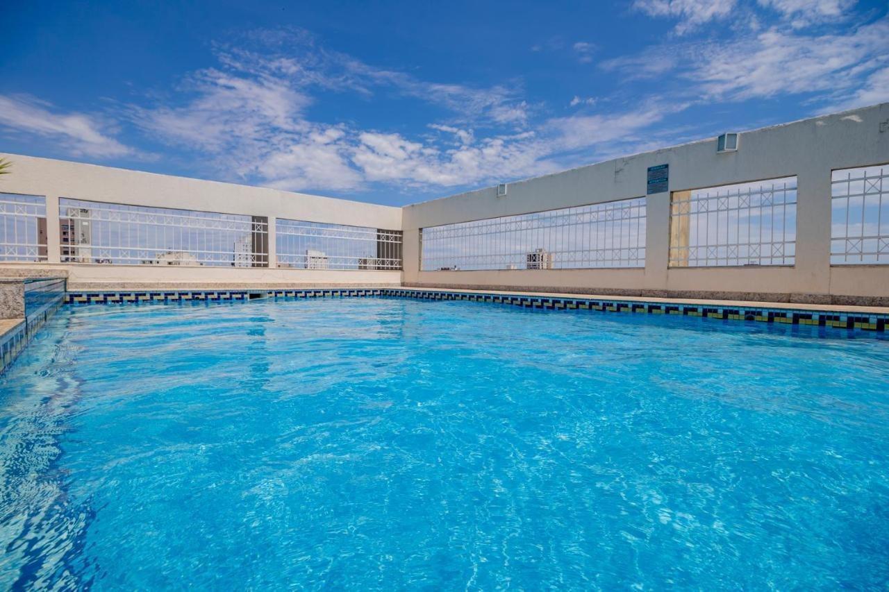Like Ue Hotel Goiânia Eksteriør billede